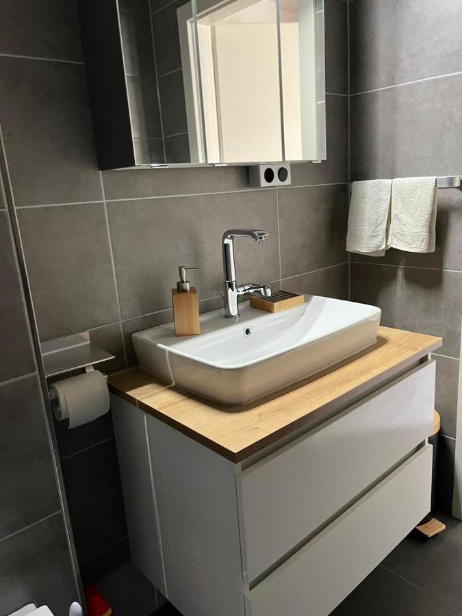 Moderne, Ruhige Ferienwohnung , Ideal Zum Abschalten 哈达马尔 外观 照片