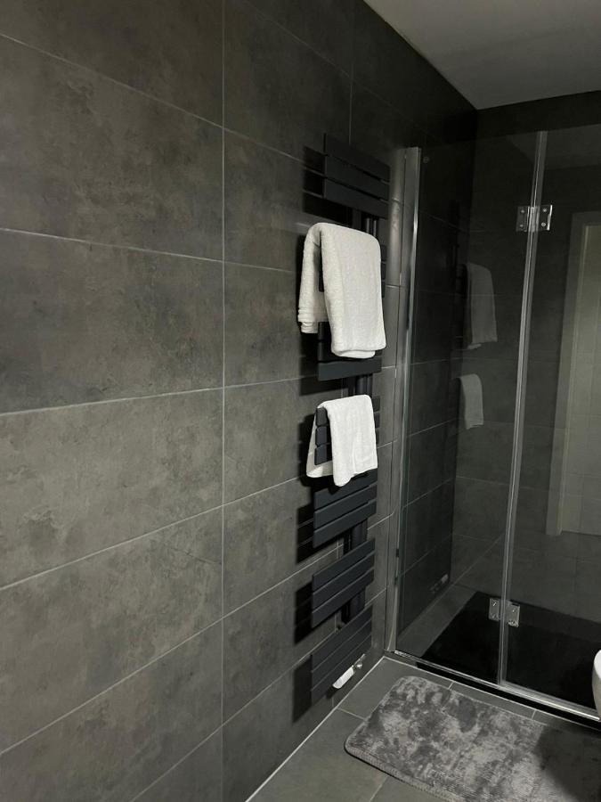 Moderne, Ruhige Ferienwohnung , Ideal Zum Abschalten 哈达马尔 外观 照片